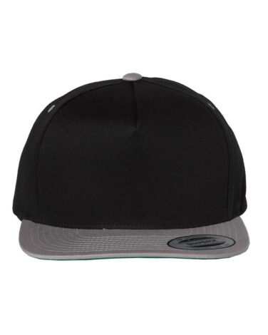 Yupoong Classics - Flat Bill Cap